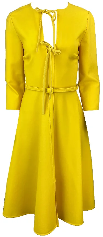 Oscar de la Renta Tie-Front Belted Midi Dress in Yellow Cozy T-shirt Midi Dress