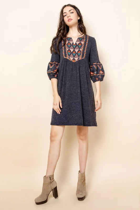 Short Mid Sleeve Embroidered Dress