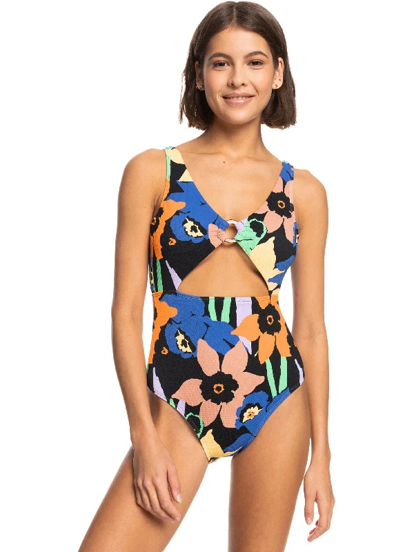 Womens Color Jam One-Piece Swimsuit Ruffled Swimsuit Top